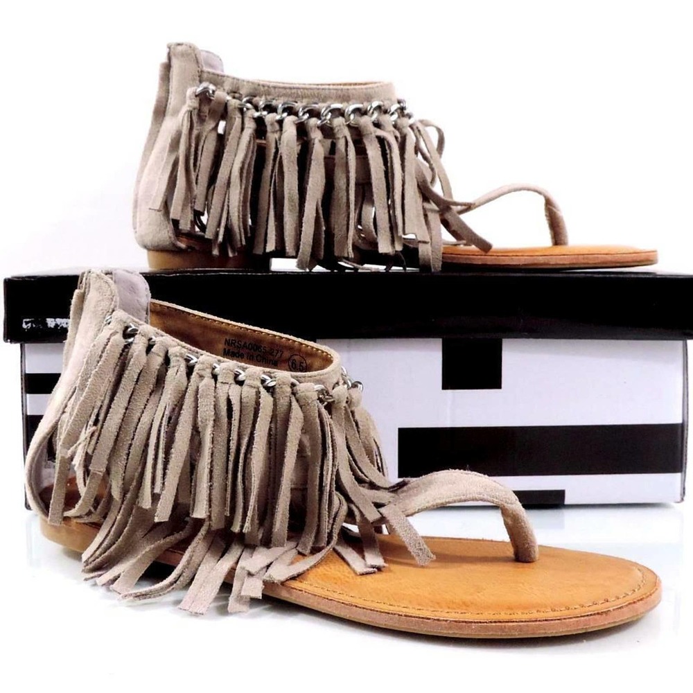 Not Rated Keep The Peace Fringe Flat Thong Sandals Taupe Size 6.5 - Picture 7 of 9